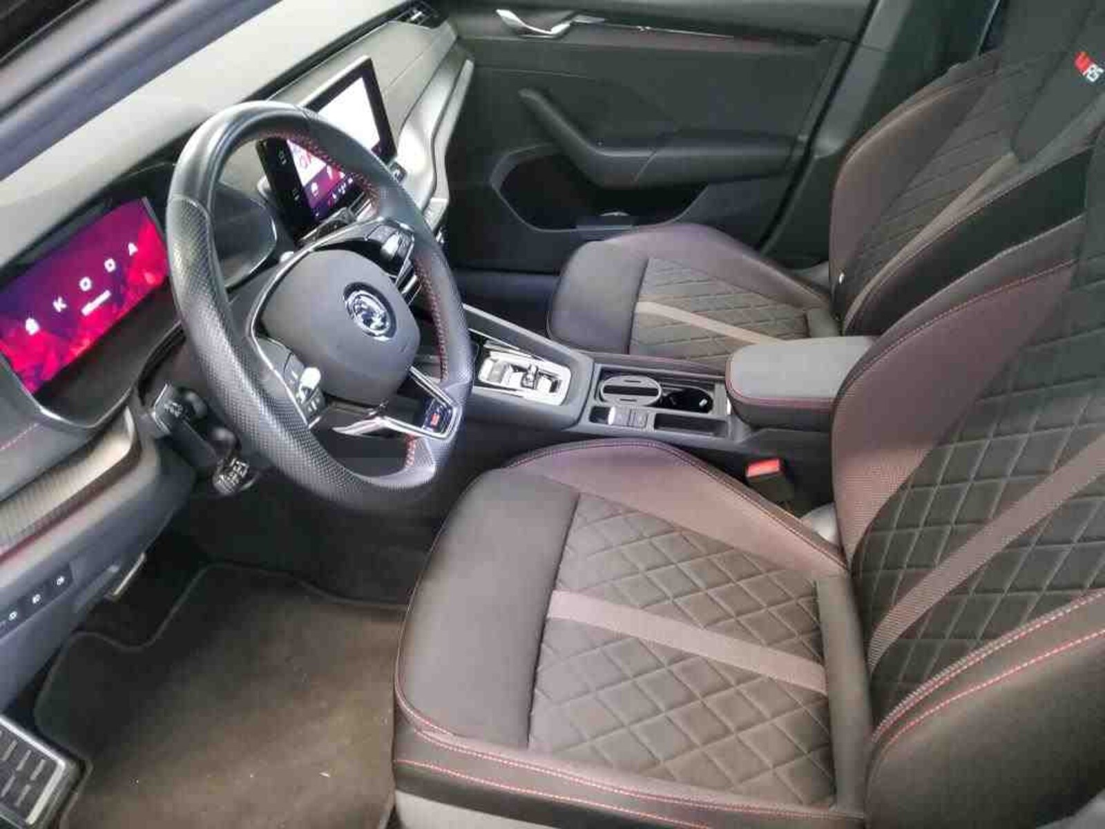 Škoda Octavia Combi – Bild 7