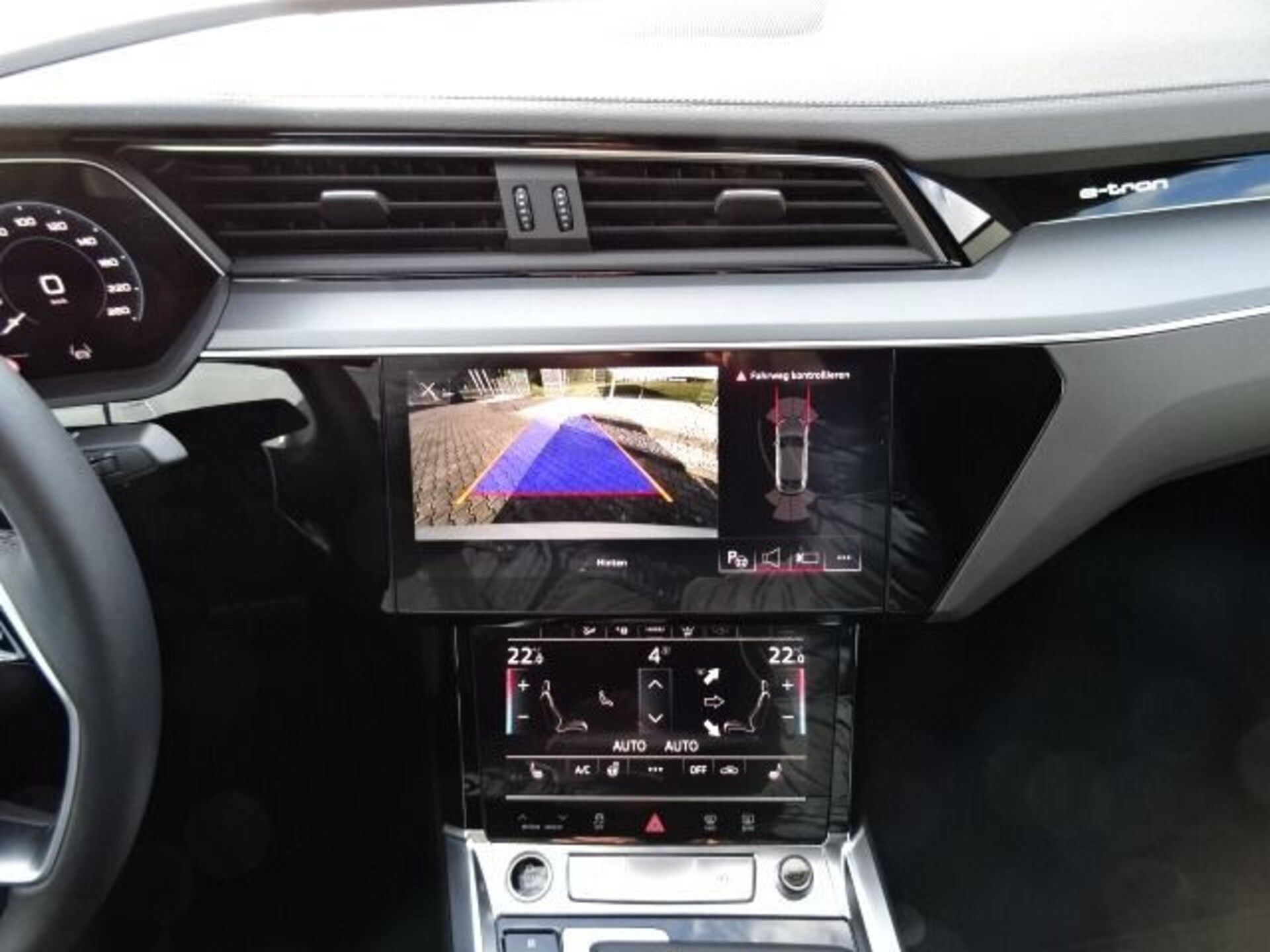 Audi e-tron Sportback S line