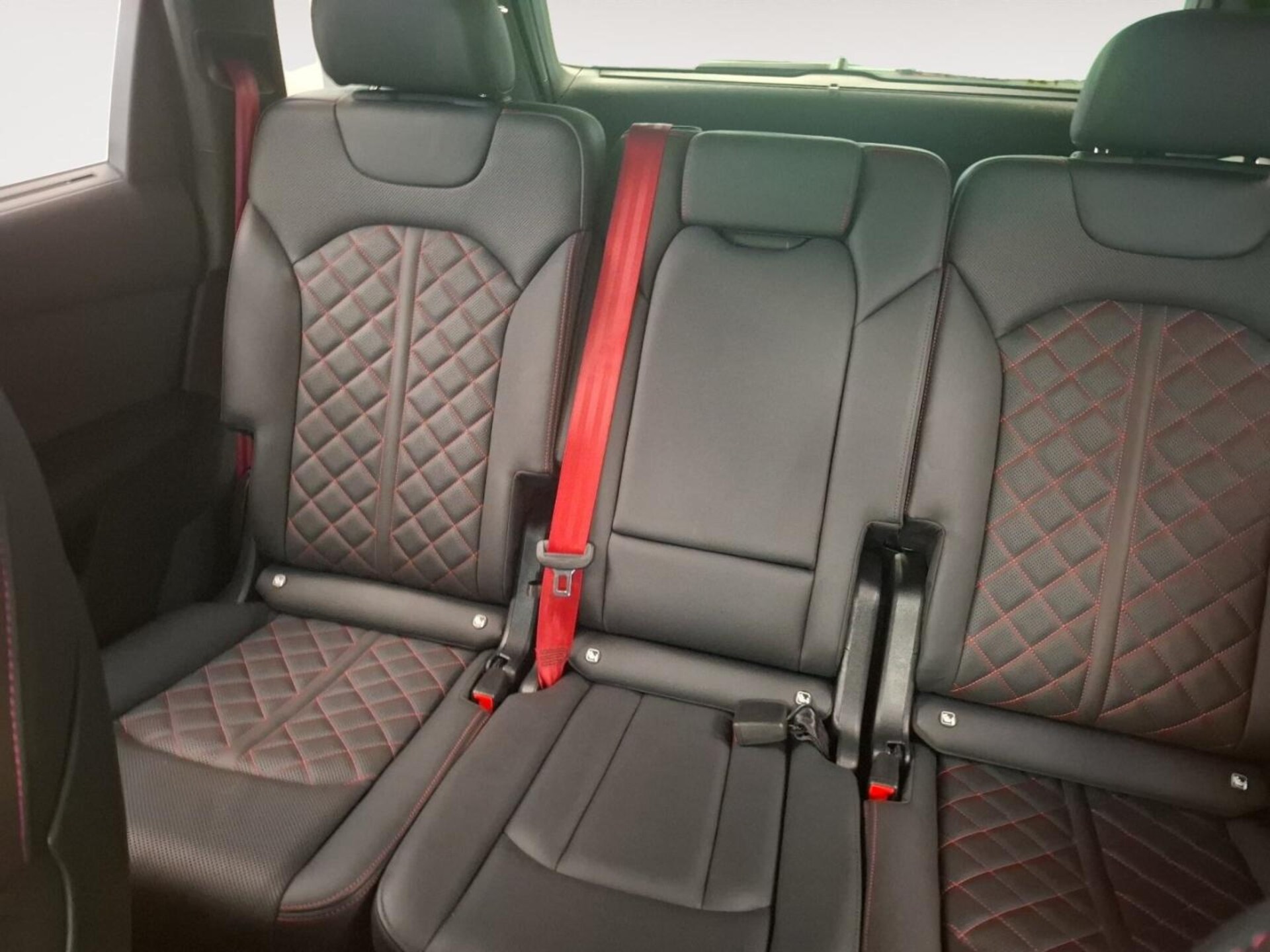 Audi SQ7 SUV