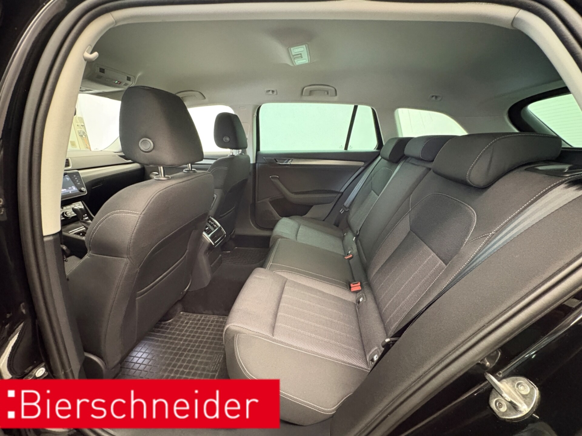 Skoda Superb Combi Style