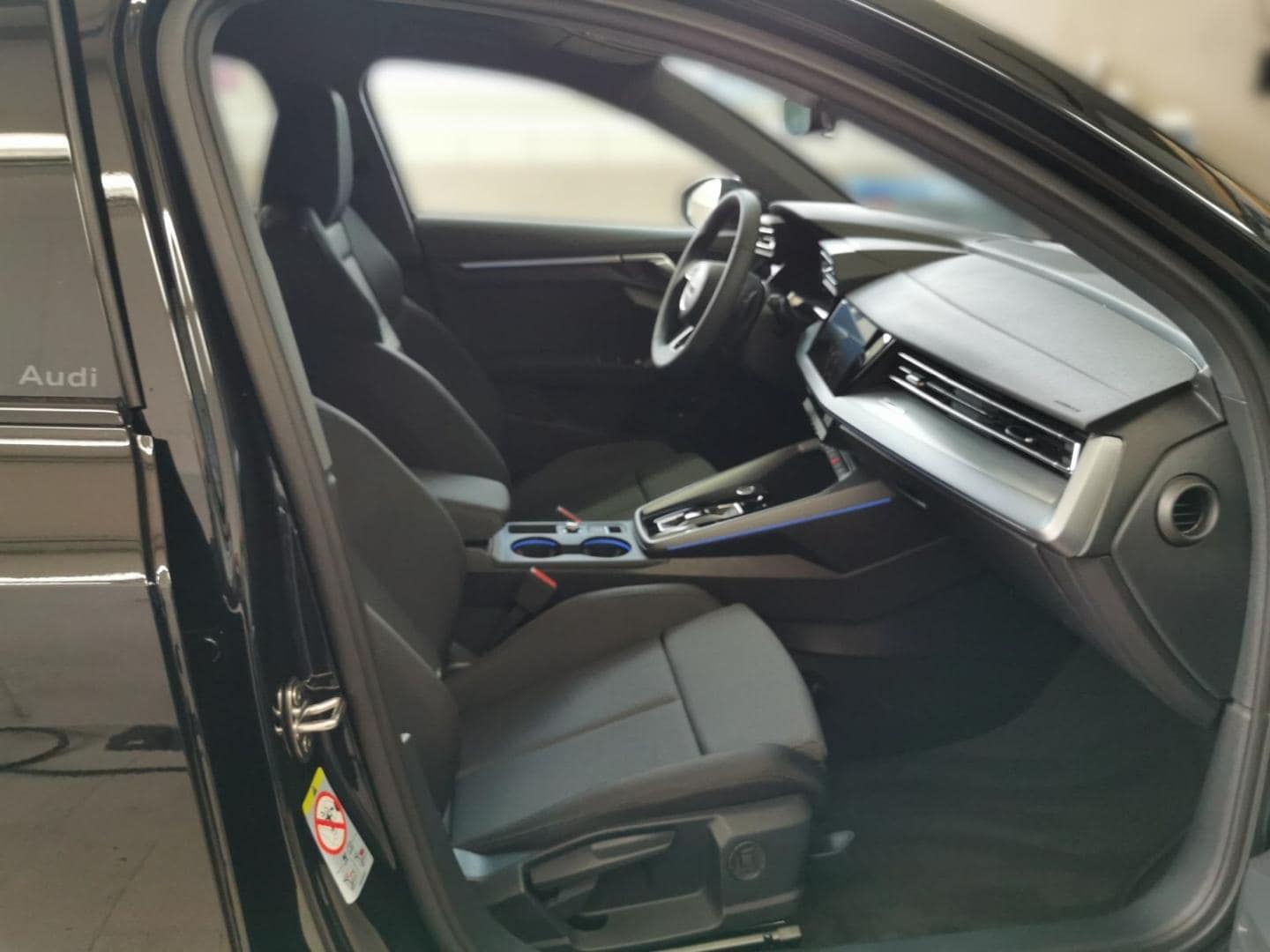 Bild über Audi A3 Sportback TFSI e TFSI e 150 kW S tronic - für weitere Informationen kontaktieren Sie den Audi Partner