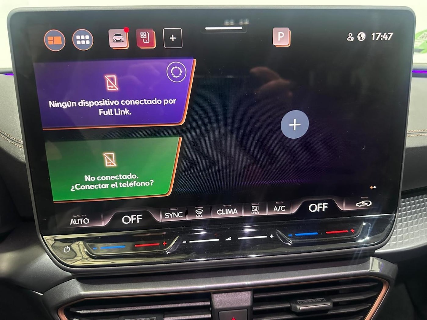 CUPRA Leon Sportstourer 1.5 eTSI DSG 110 kW (150 CV) — photo 11