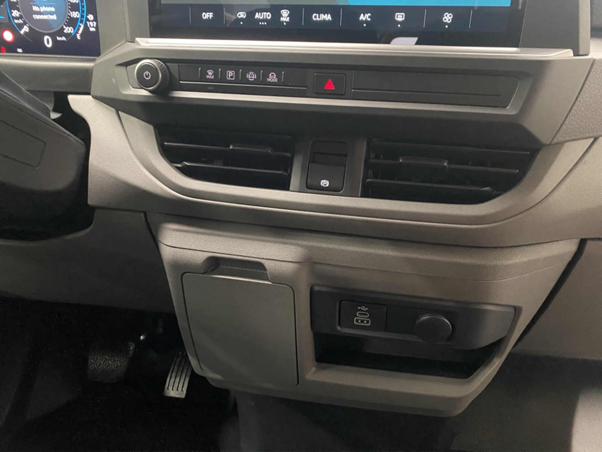Volkswagen Transporter Kombi kurzer Radstand