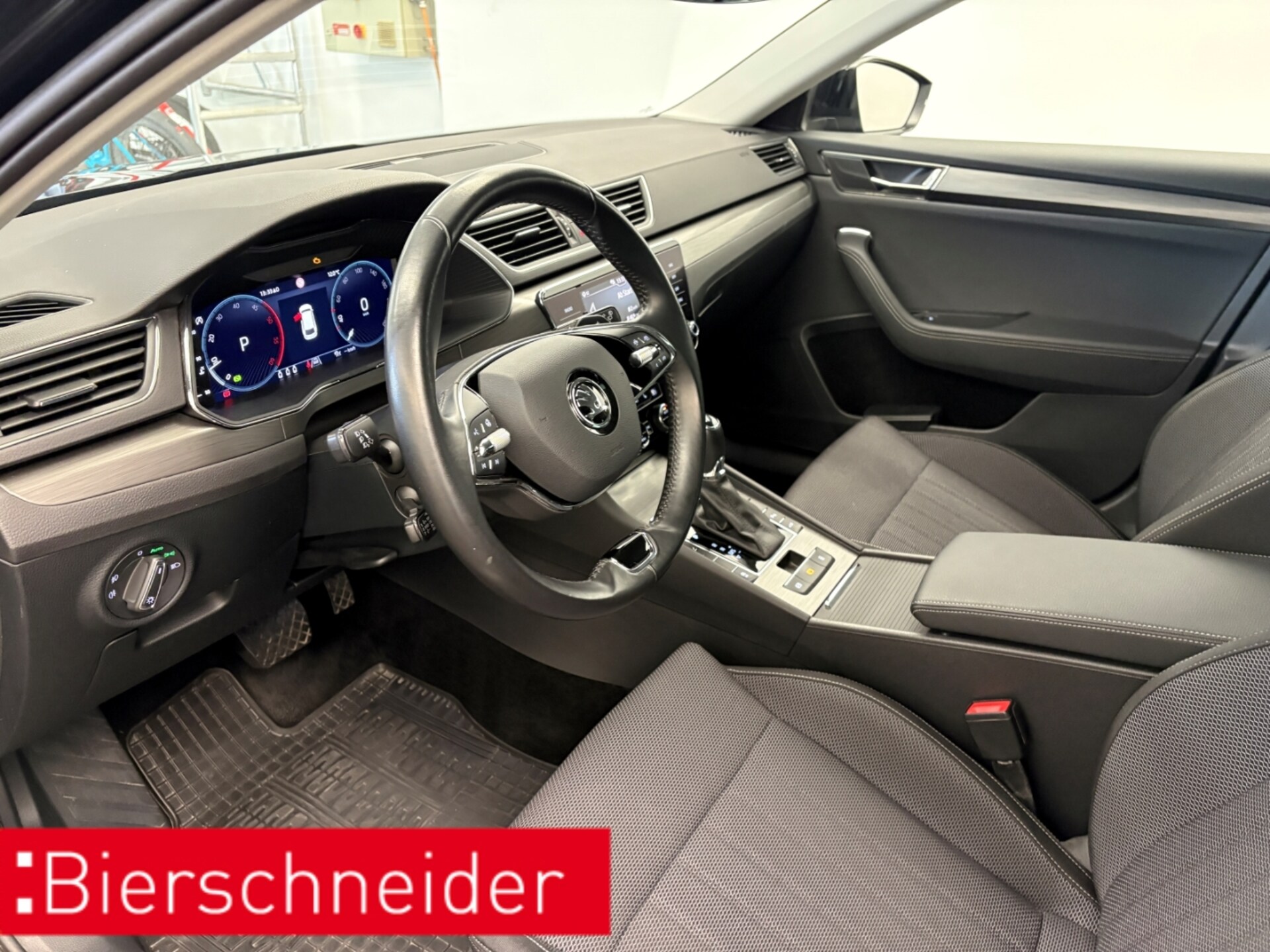 Skoda Superb Combi Style