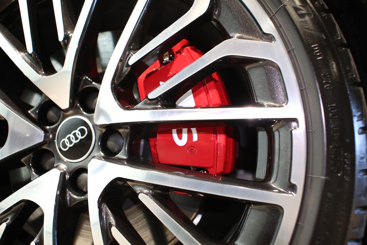 Image about Audi S5 Avant TFSI quattro 270 kW S tronic