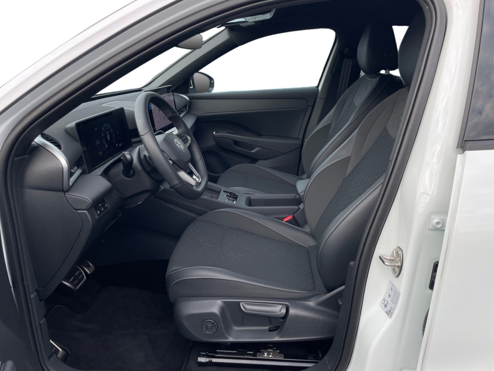 Volkswagen T-Roc – Bild 10
