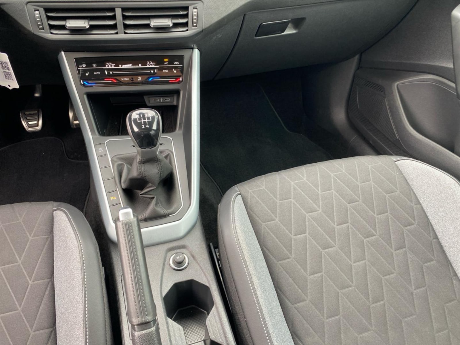 Volkswagen Polo – Bild 7