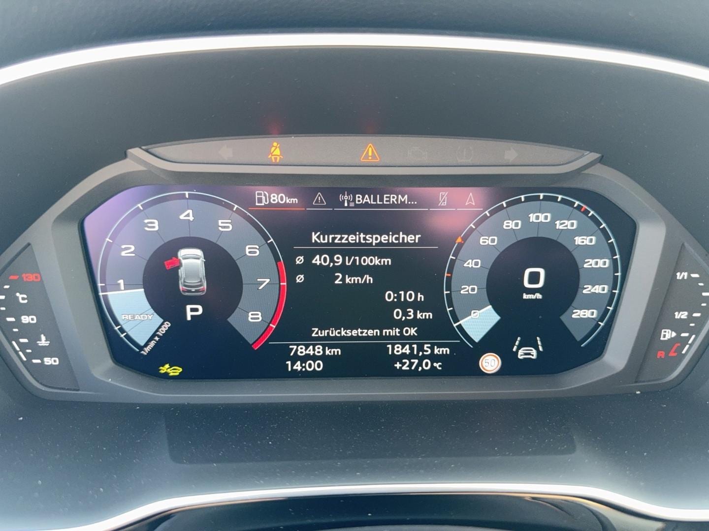 Bild über Audi Q3 TFSI quattro 180 kW S tronic - für weitere Informationen kontaktieren Sie den Audi Partner