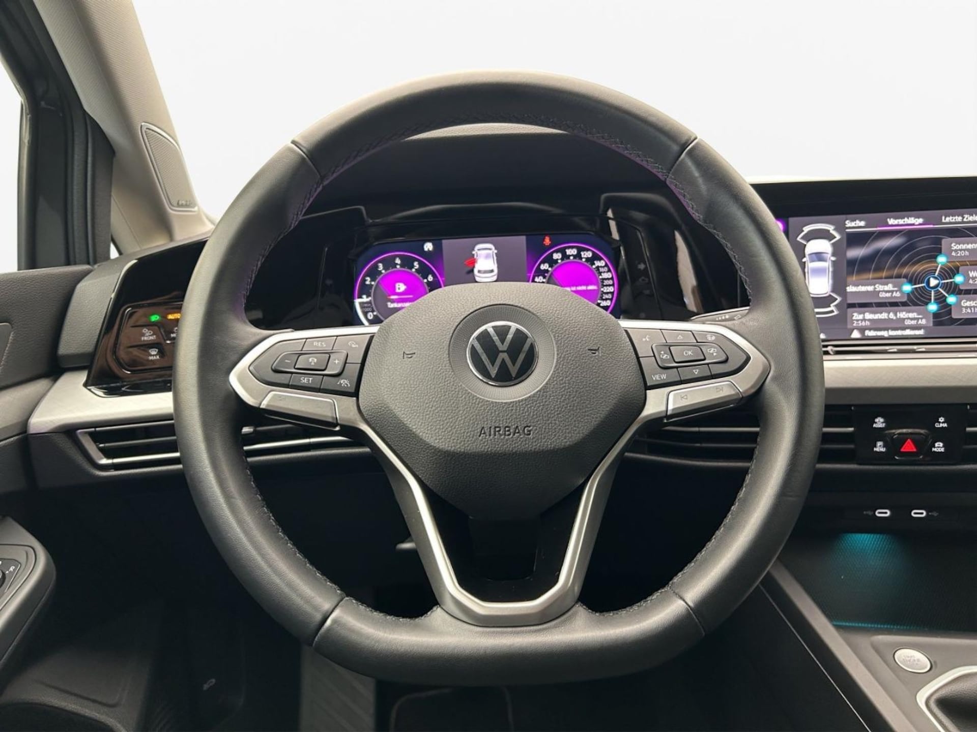 Volkswagen Golf Life