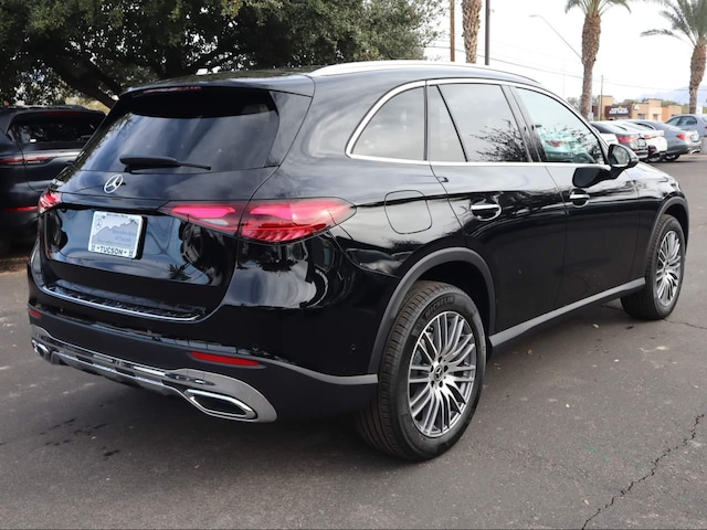 2026 Mercedes-Benz GLC 300