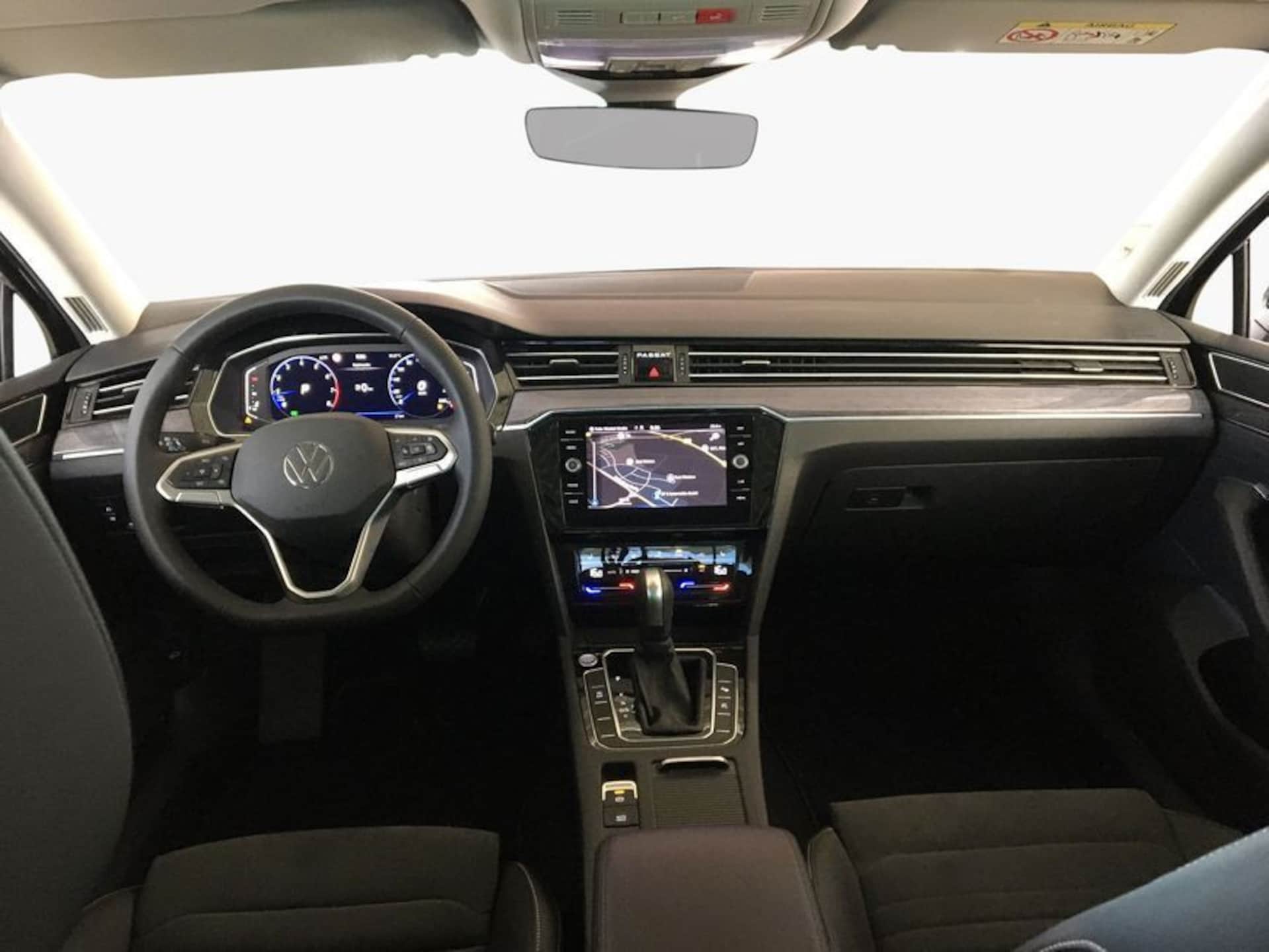 Volkswagen Passat Variant Elegance