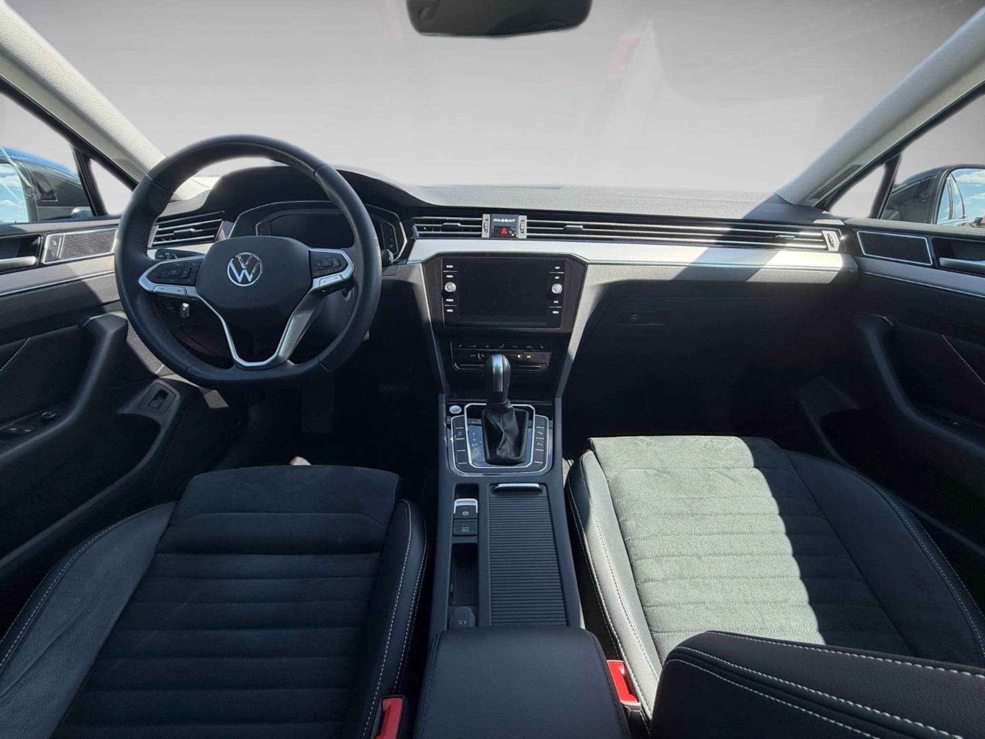 Volkswagen Passat Variant Elegance