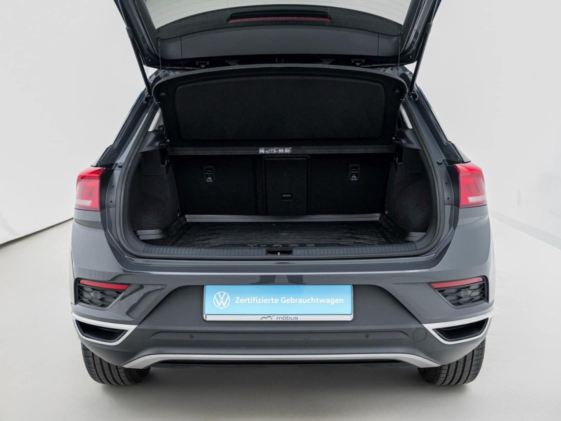 Volkswagen T-Roc United