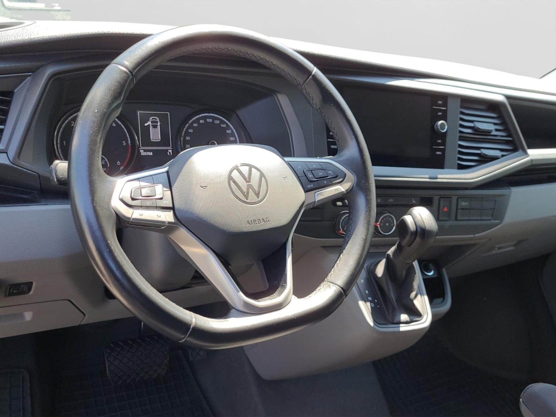 Volkswagen T6.1 Transporter Kasten kurzer Radstand