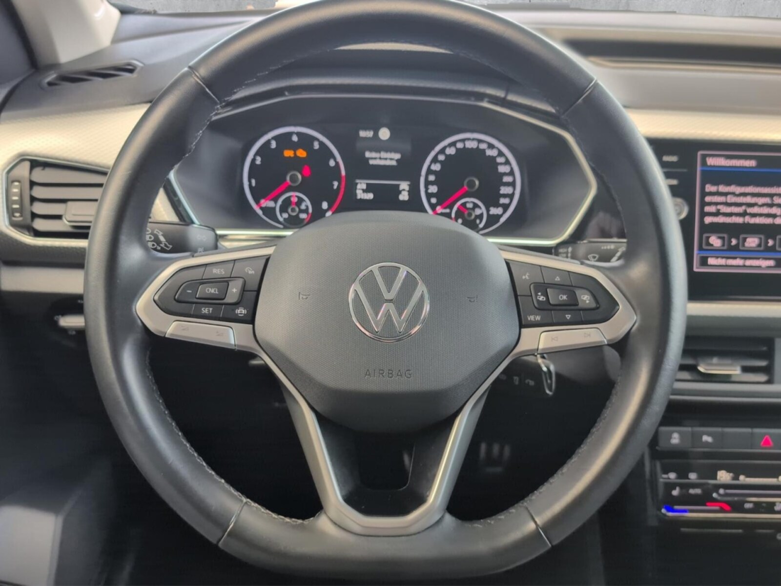 Volkswagen T-Cross – Bild 10
