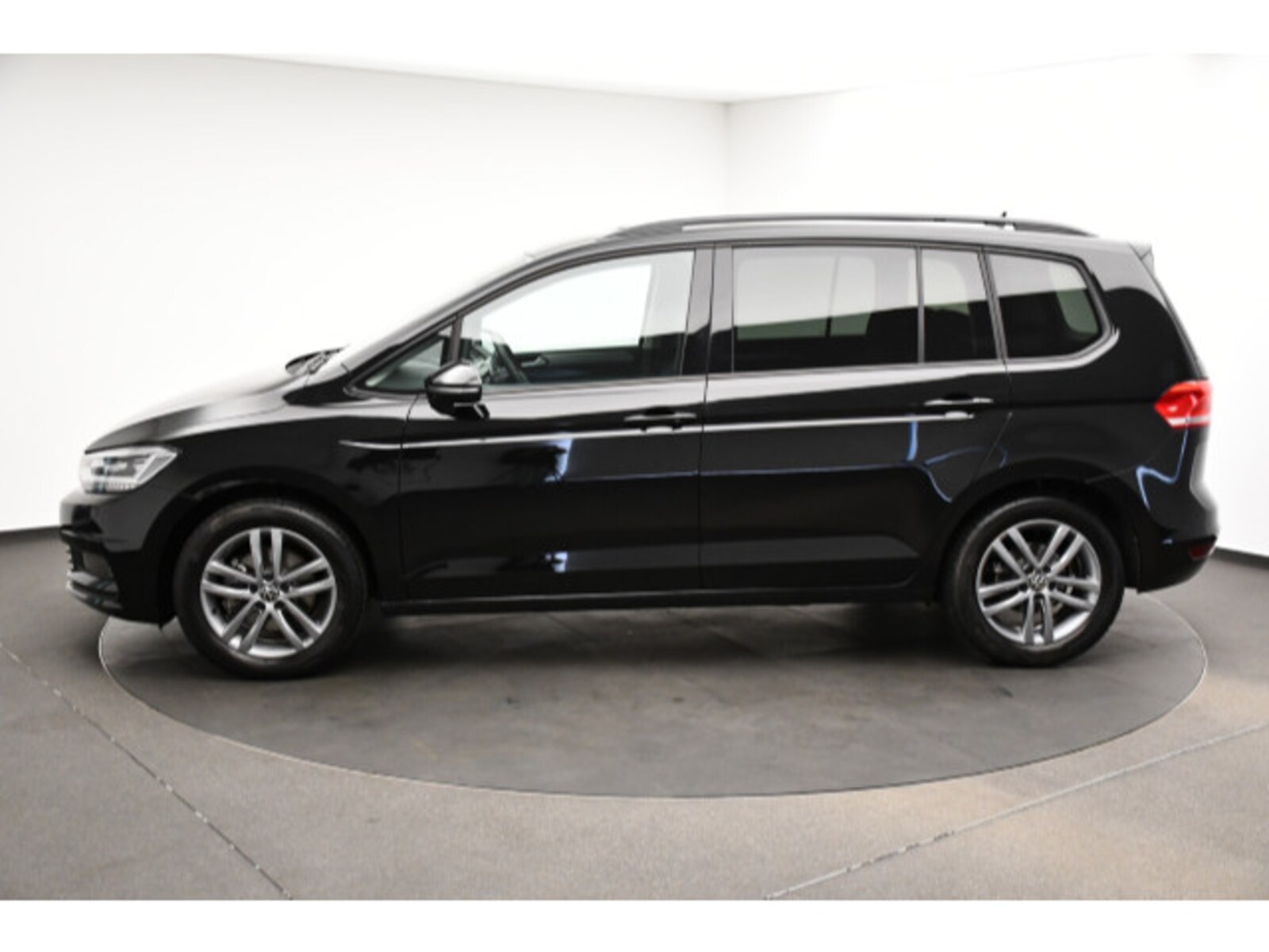 Volkswagen Touran – Bild 17