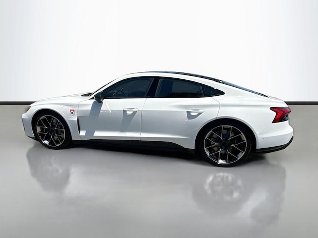 2026 Audi RS e-tron GT performance