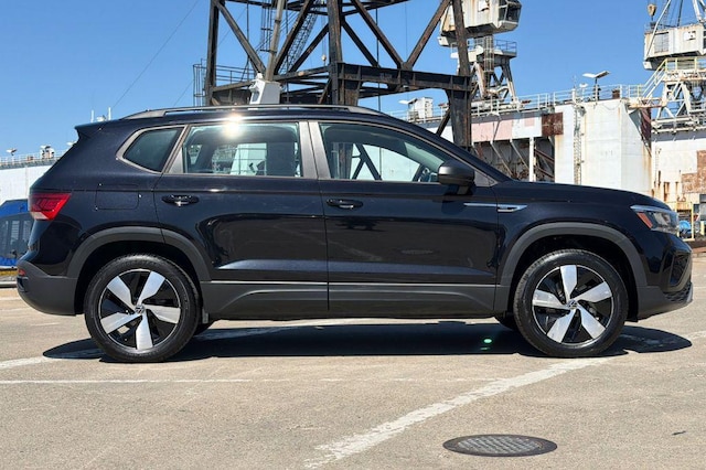 2023 Volkswagen Taos