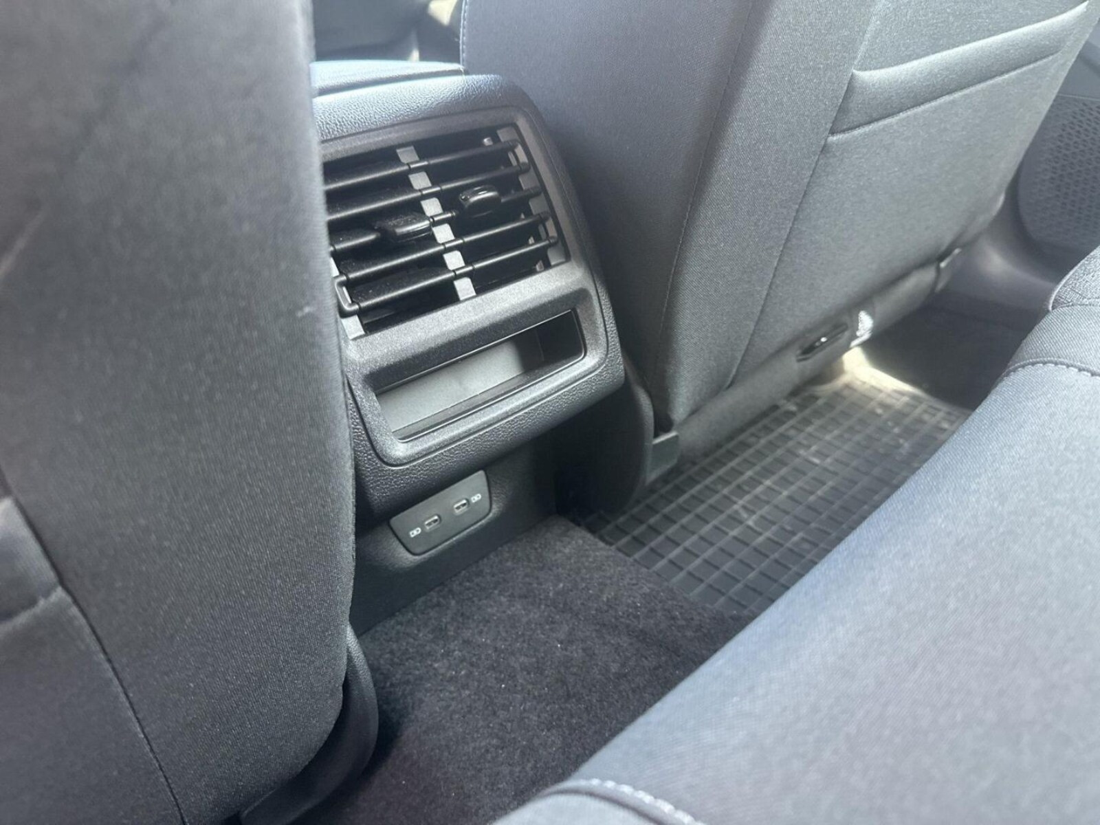 Volkswagen Golf – Bild 14