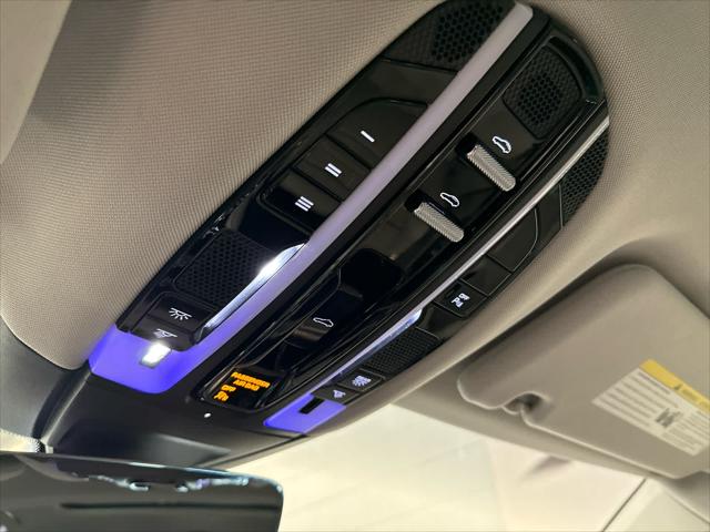 2020 PORSCHE PANAMERA - Image 30