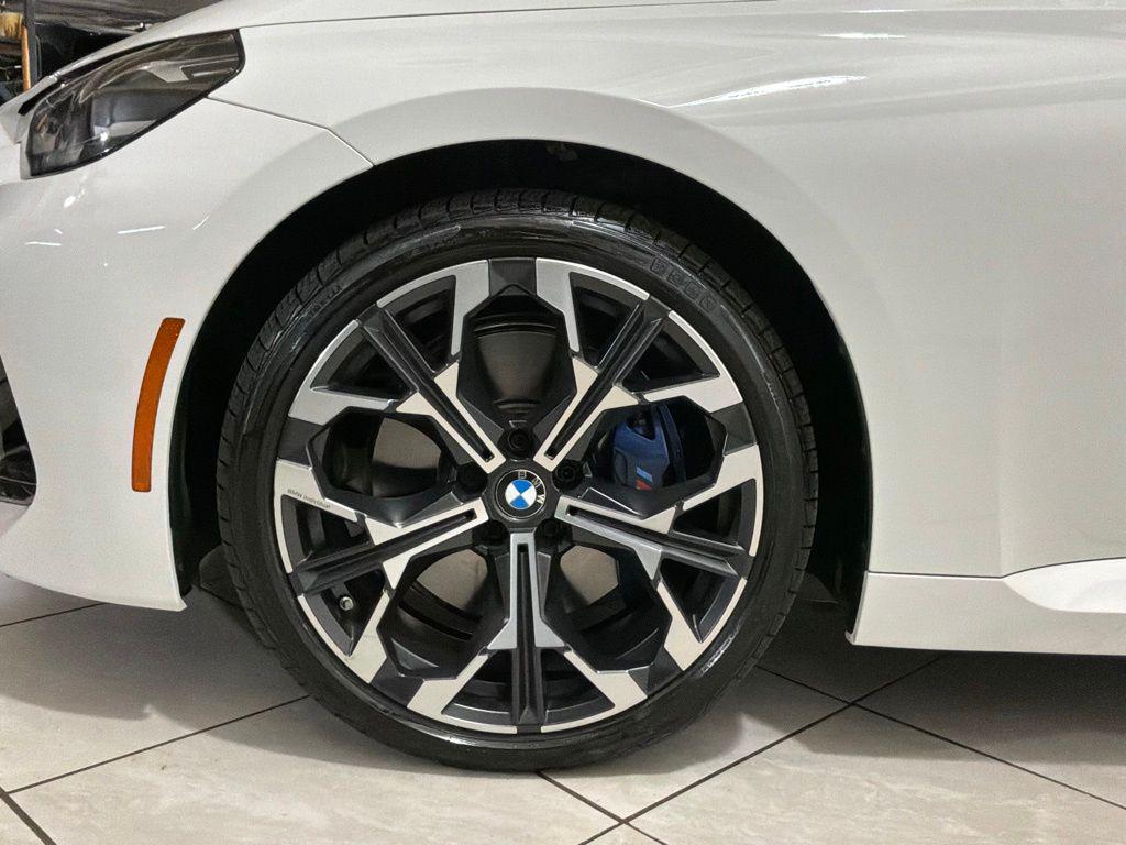 2025 BMW 2 Series M240i - Photo 16