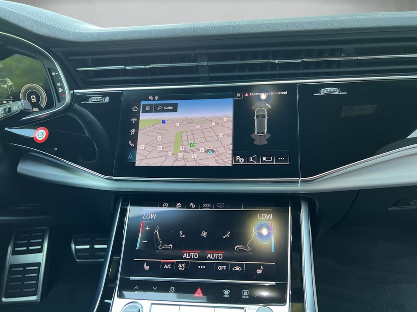 Bild über Audi Q8 SUV 50 TDI quattro tiptronic - für weitere Informationen kontaktieren Sie den Audi Partner