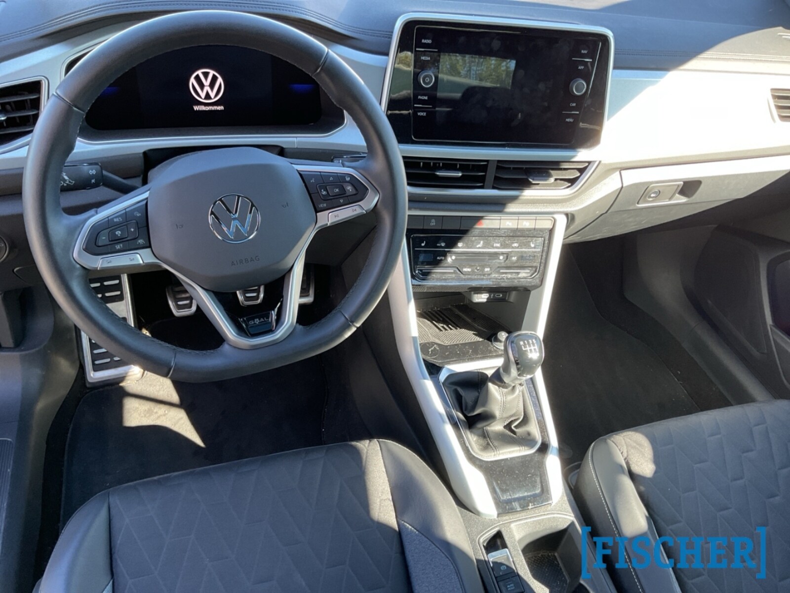Volkswagen T-Roc Cabriolet – Bild 9