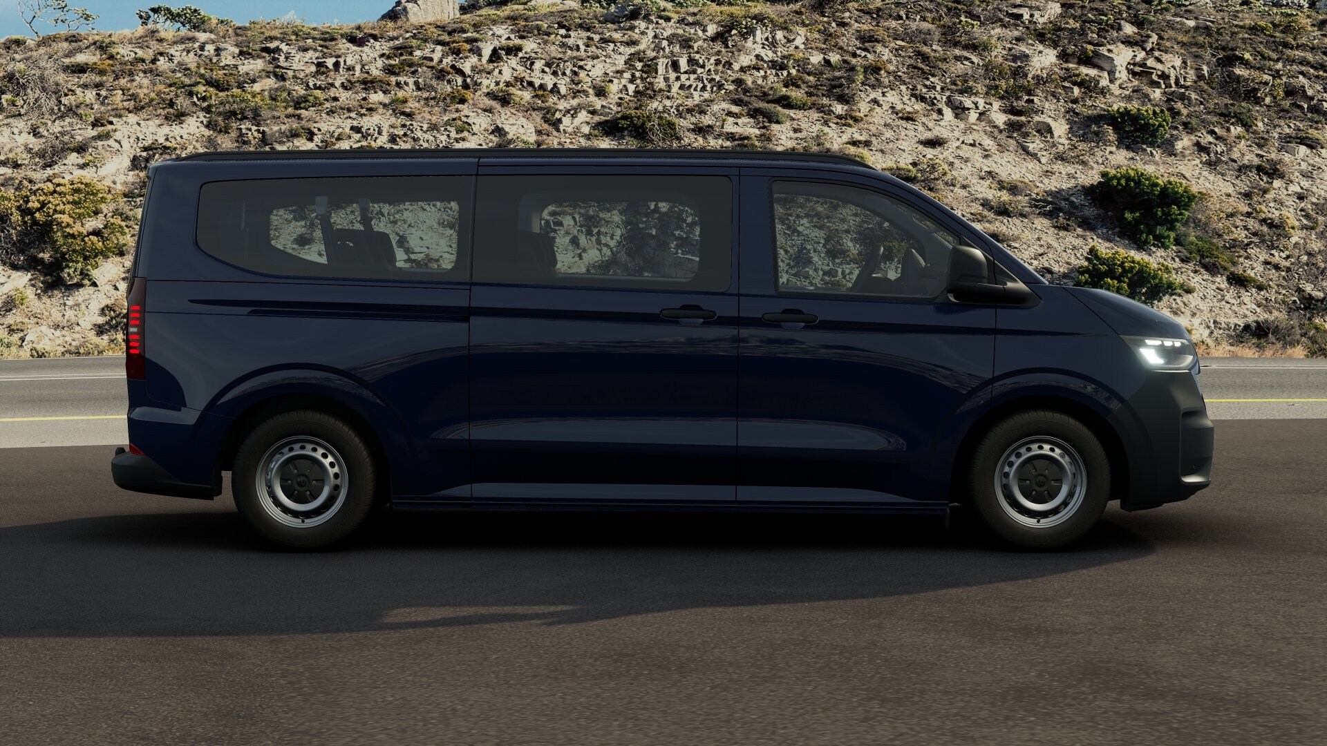 Volkswagen Transporter Kombi langer Radstand