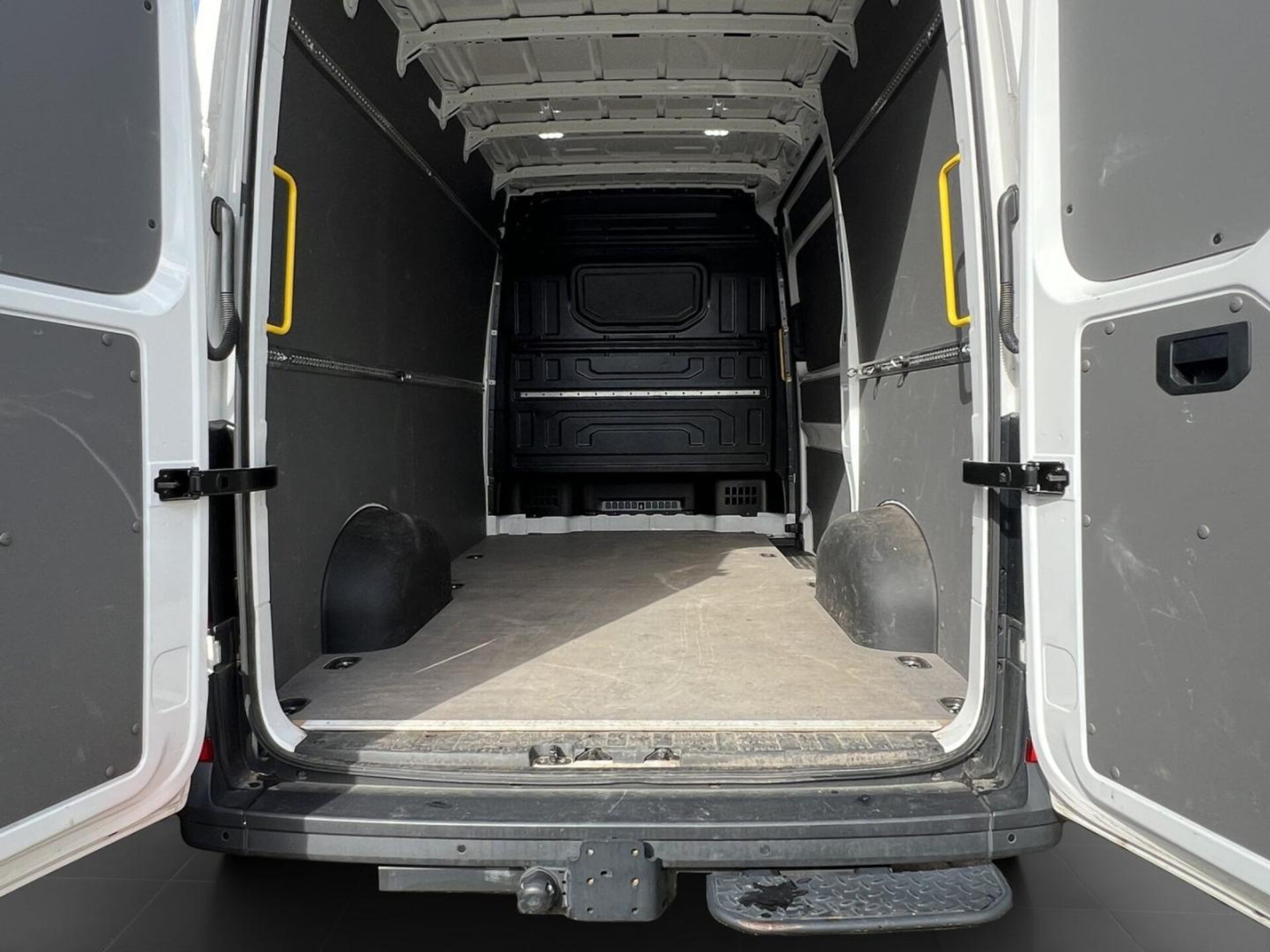 Volkswagen Crafter Kasten mittlerer Radstand