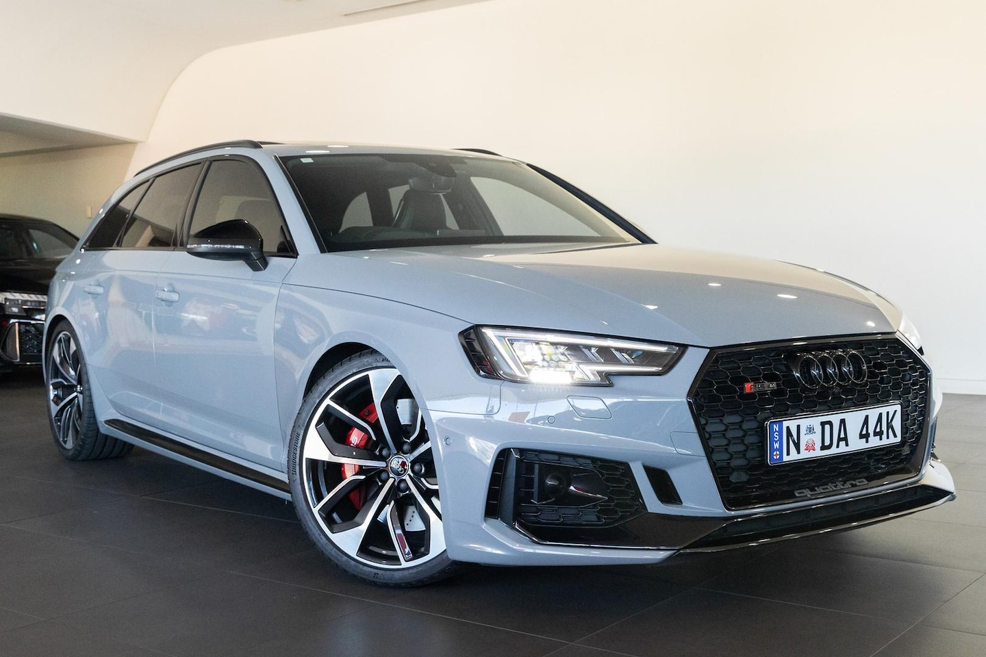 Image about Audi RS 4 Avant 2.9 TFSI