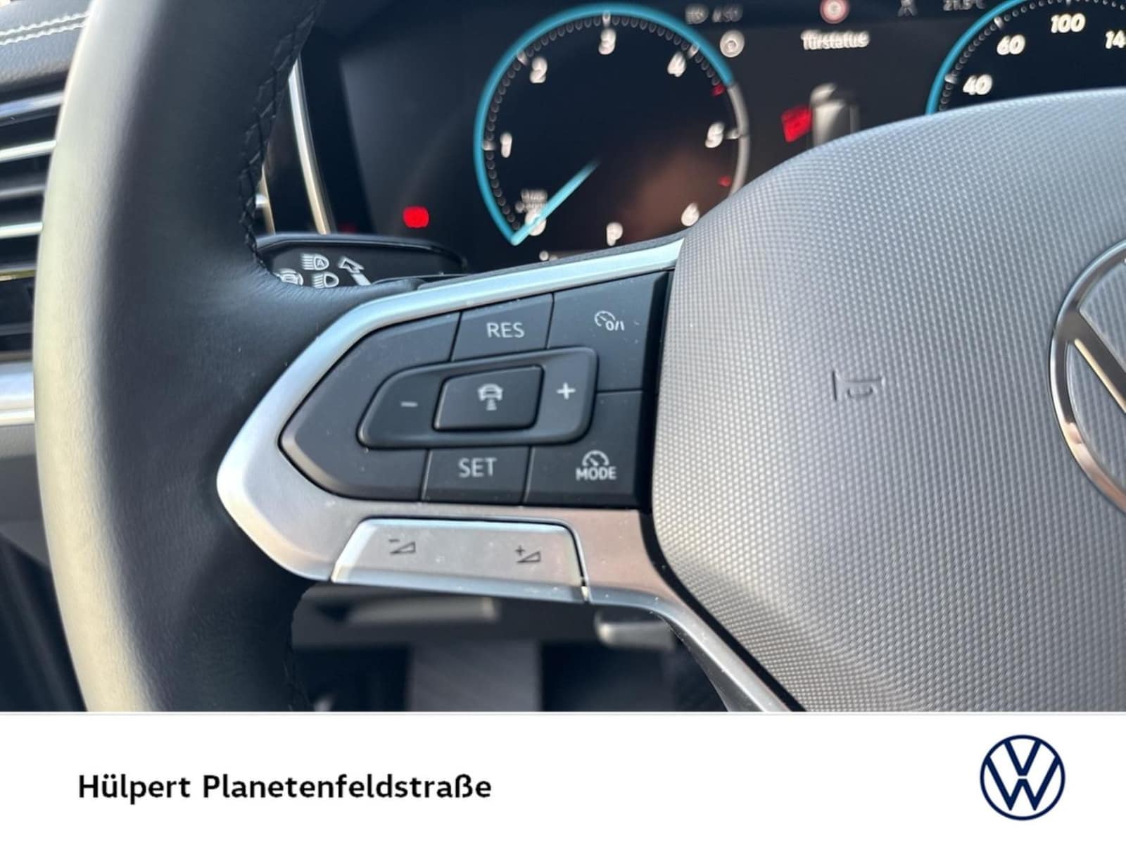 Volkswagen Touareg – Bild 10