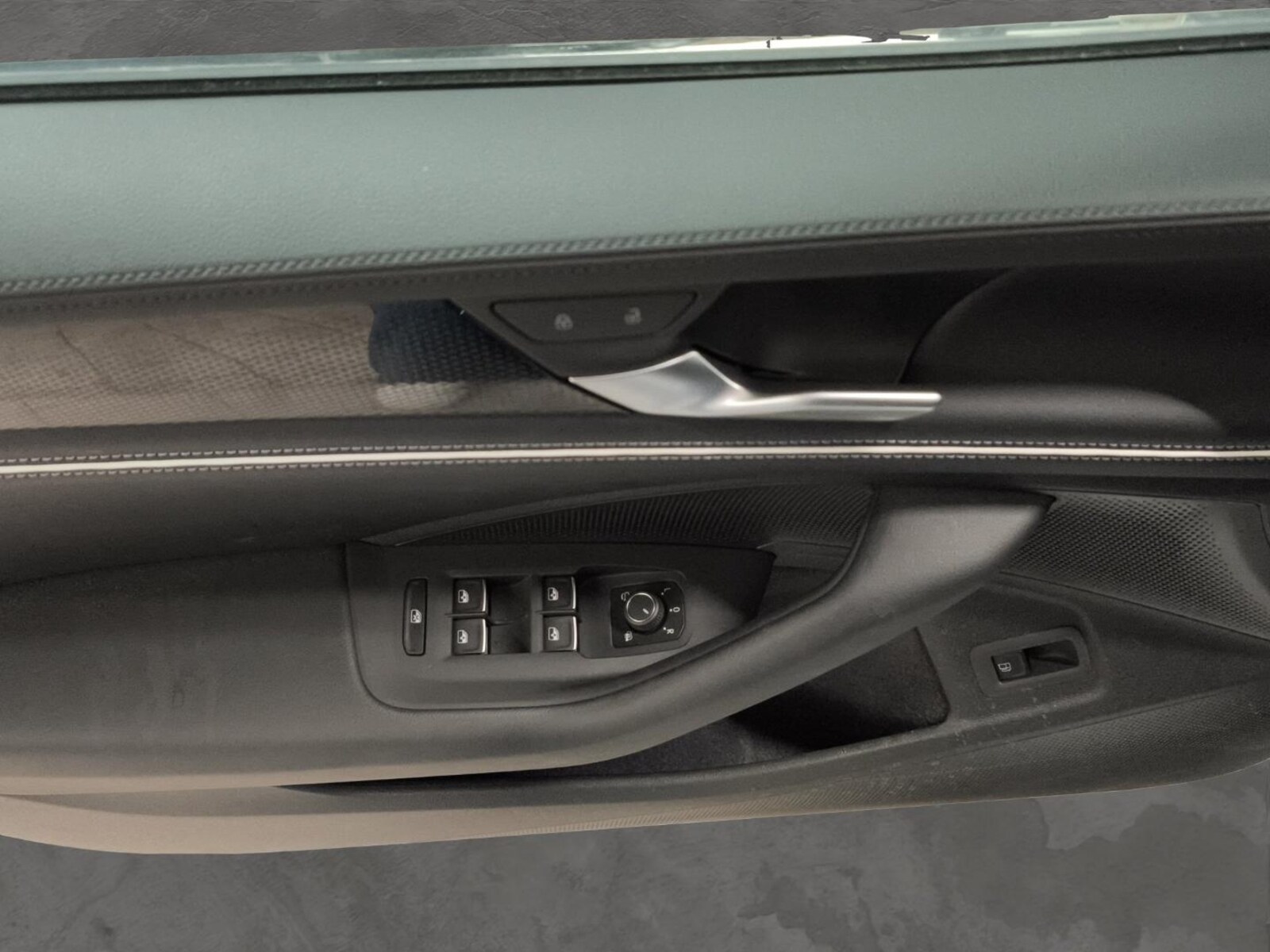 Volkswagen Passat – Bild 13