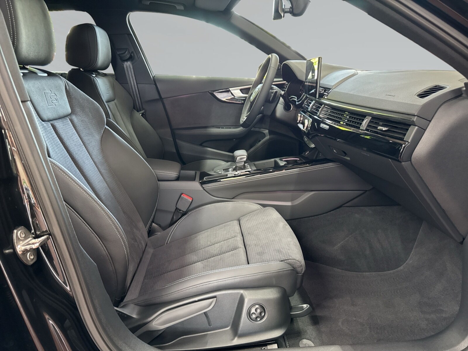 Audi A4 Avant – Bild 10