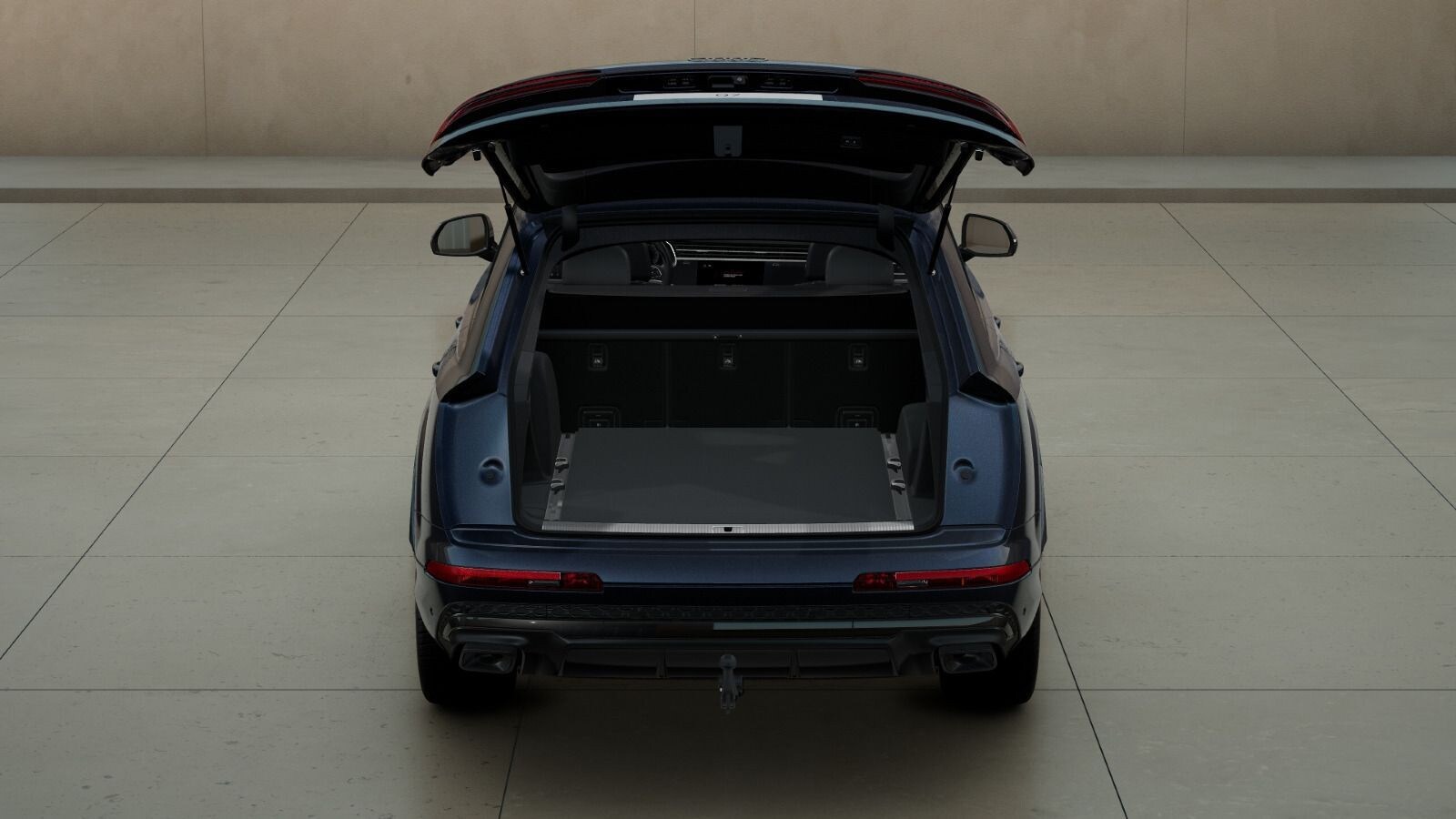 Image about Audi Q7 SUV TFSI e S line 55 TFSI e quattro tiptronic