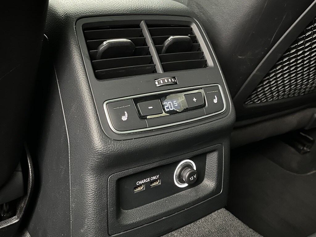 Image about Audi RS 4 Avant RS 4 Avant 450 hk tiptronic