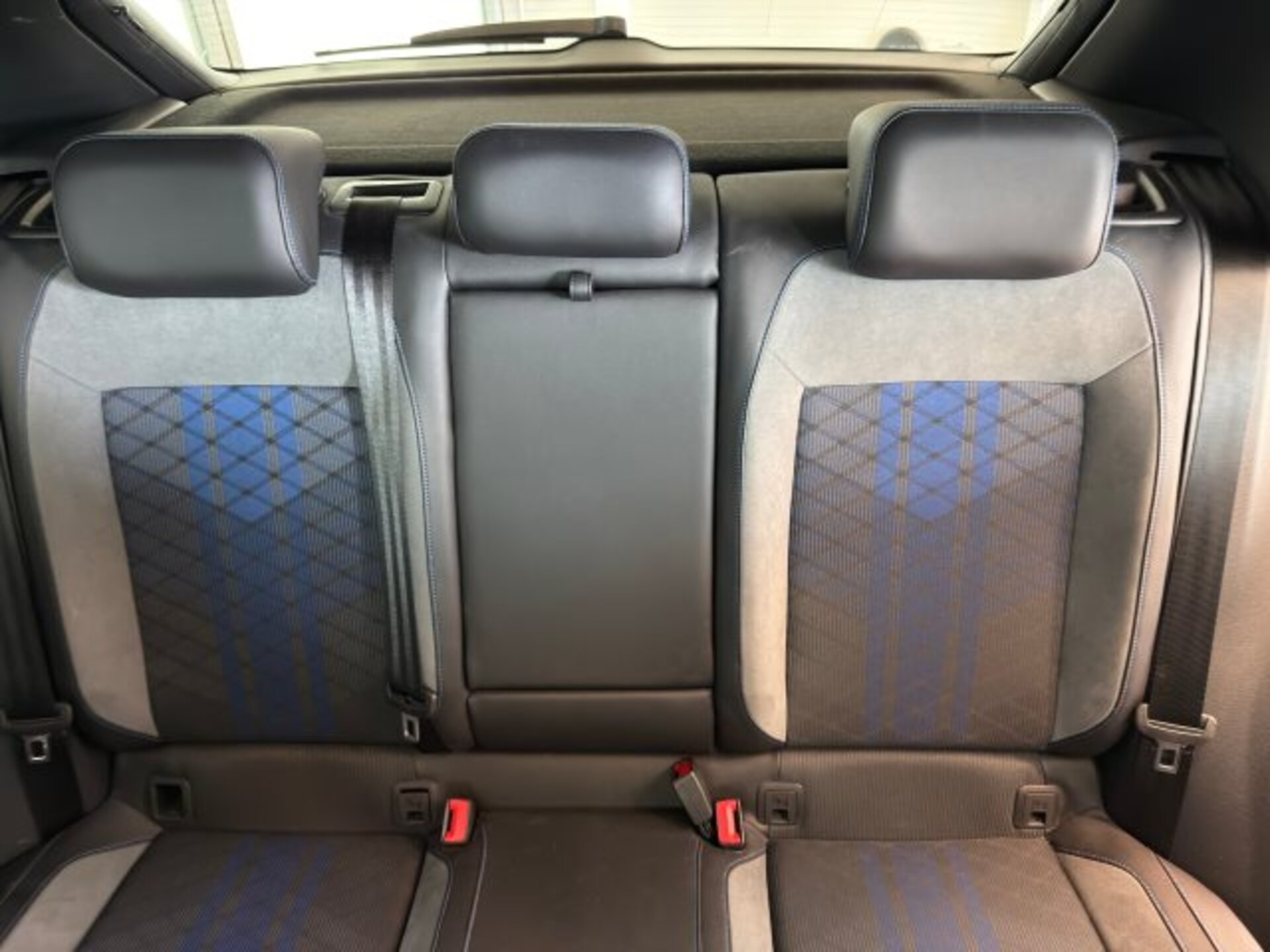 Volkswagen T-Roc R