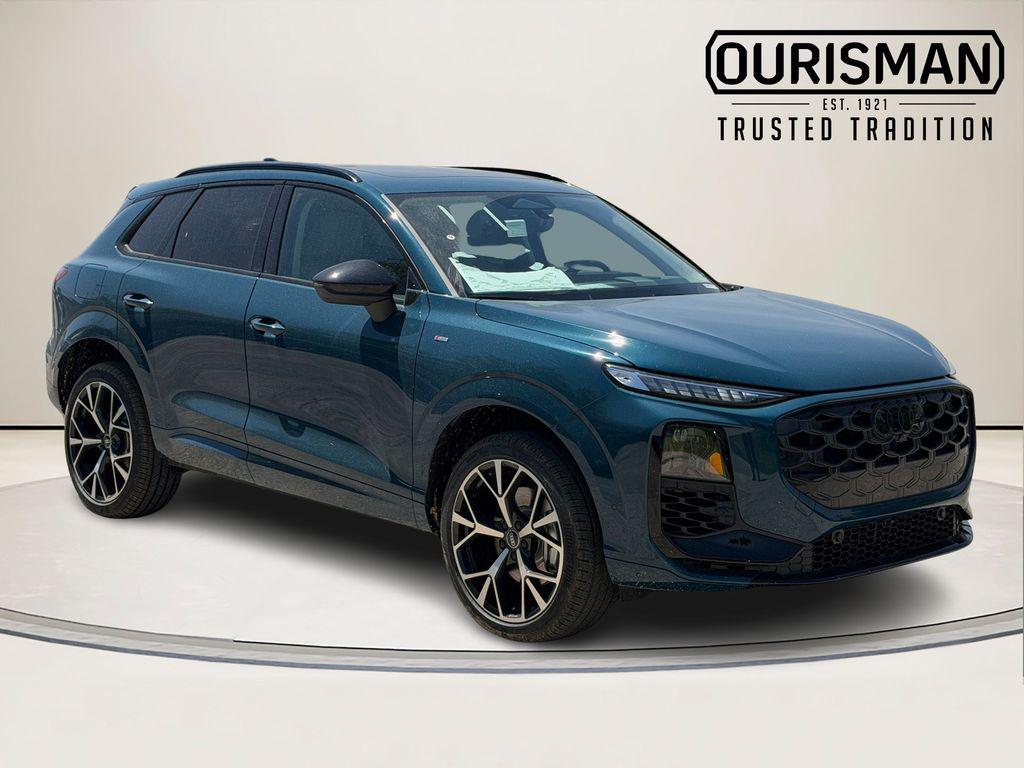2026 Audi Q3 S line quattro's photo