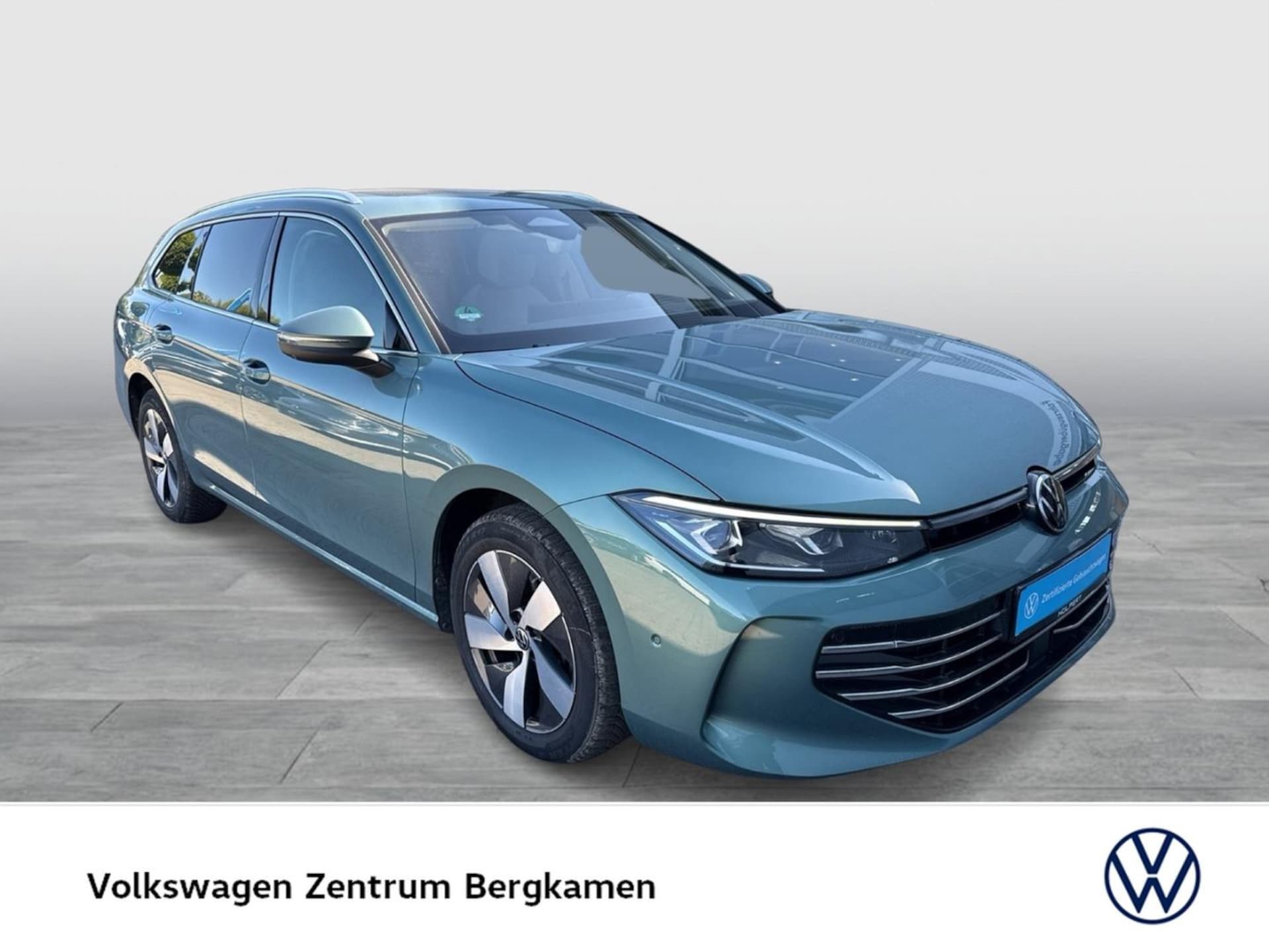 Volkswagen Passat Elegance