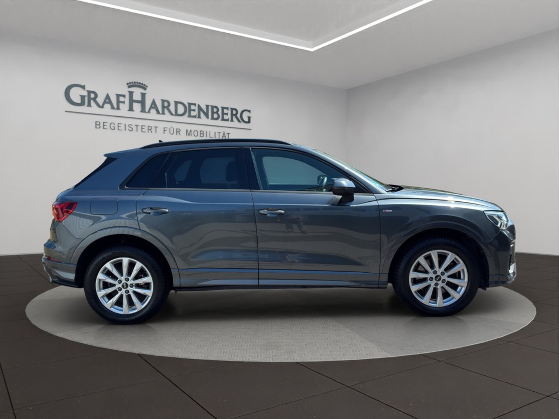 Audi Q3 TFSI e S line