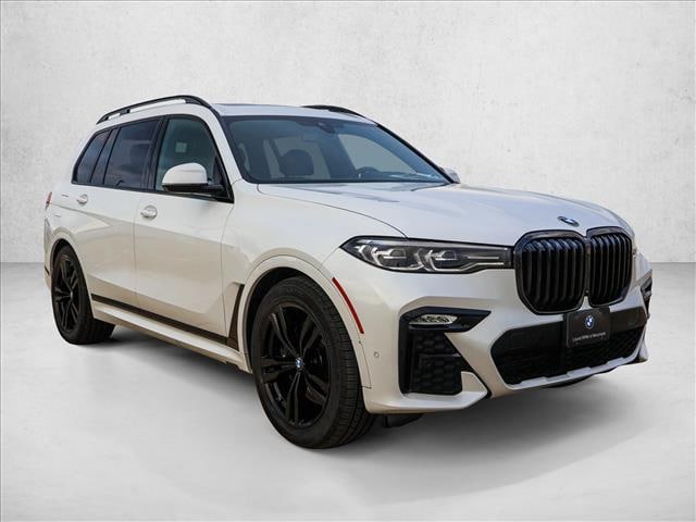 2022 BMW X7