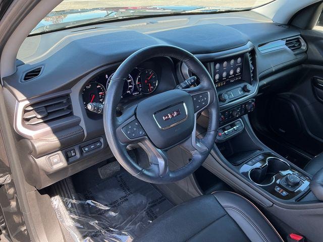 2022 GMC Acadia