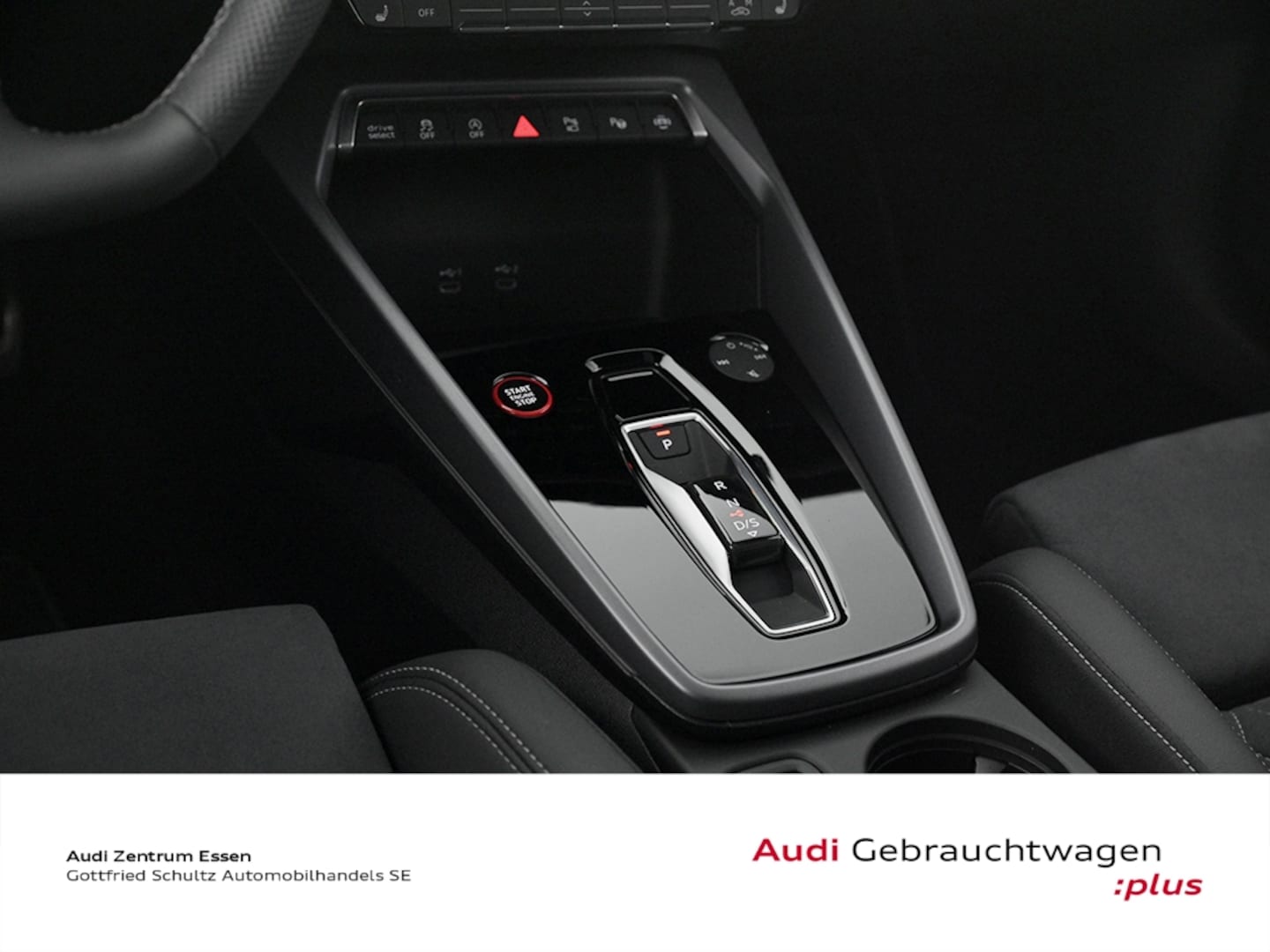 Bild über Audi S3 Sportback TFSI quattro S tronic - für weitere Informationen kontaktieren Sie den Audi Partner