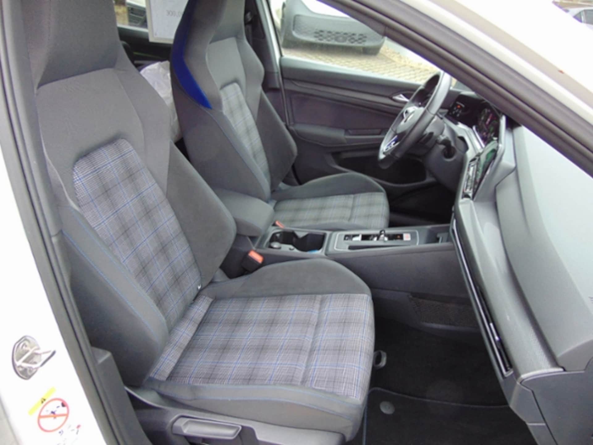 Volkswagen Golf GTE