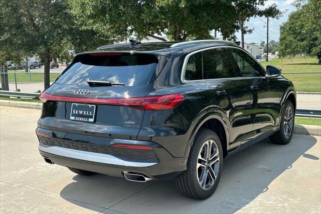 2025 Audi Q5 Premium - Photo 4