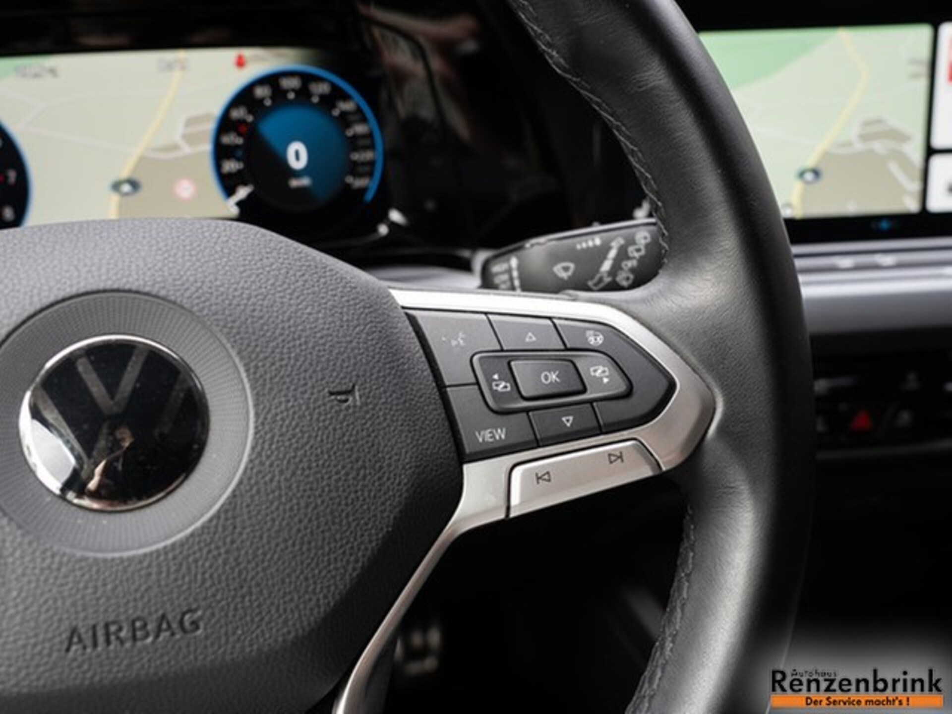 Volkswagen Golf Active