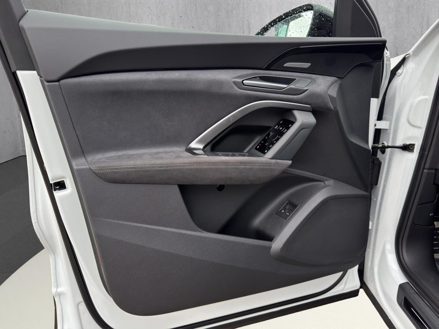 Bild über Audi Q5 SUV e-hybrid e-hybrid quattro 220 kW S tronic - für weitere Informationen kontaktieren Sie den Audi Partner