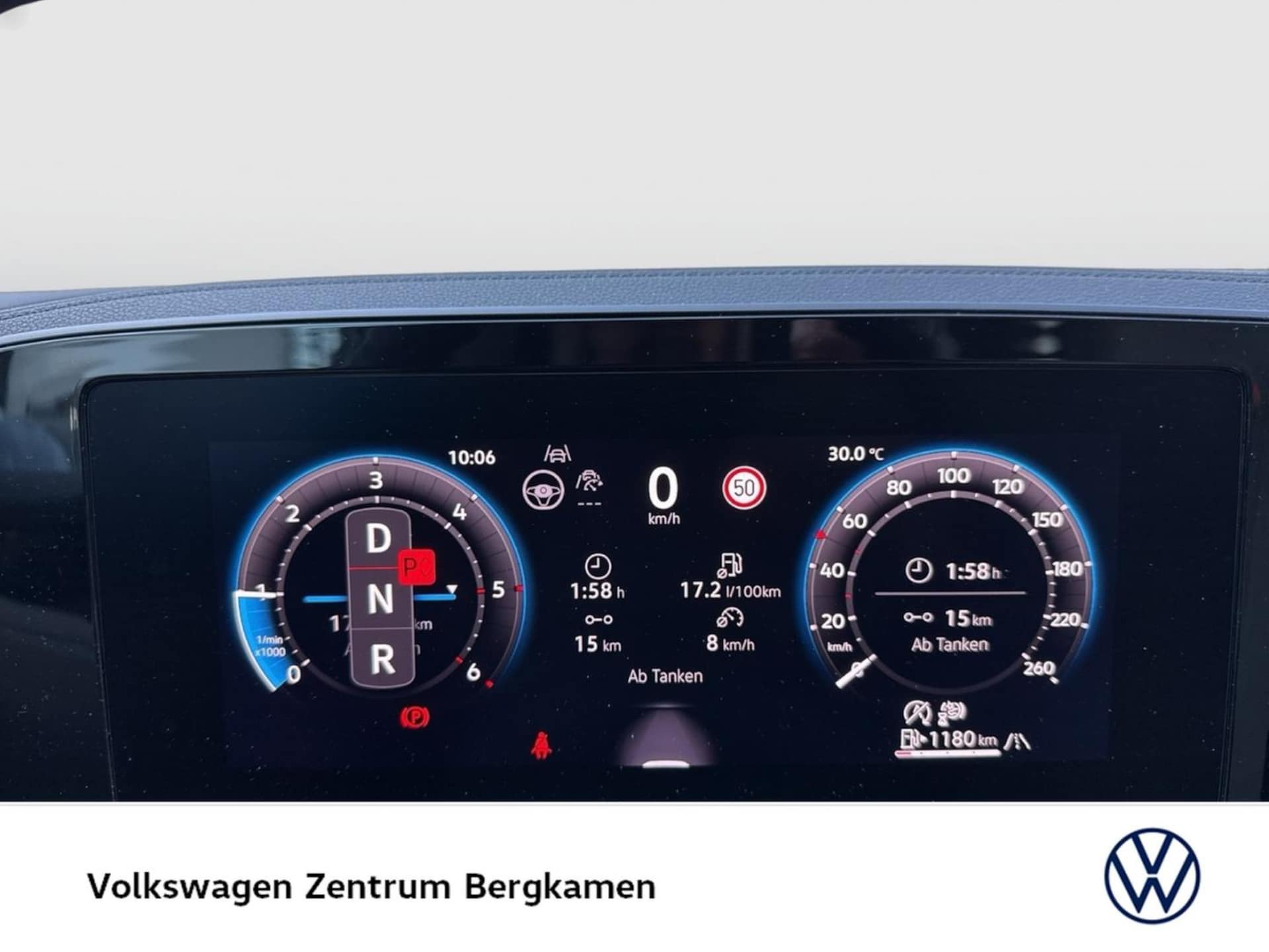 Volkswagen Passat Elegance