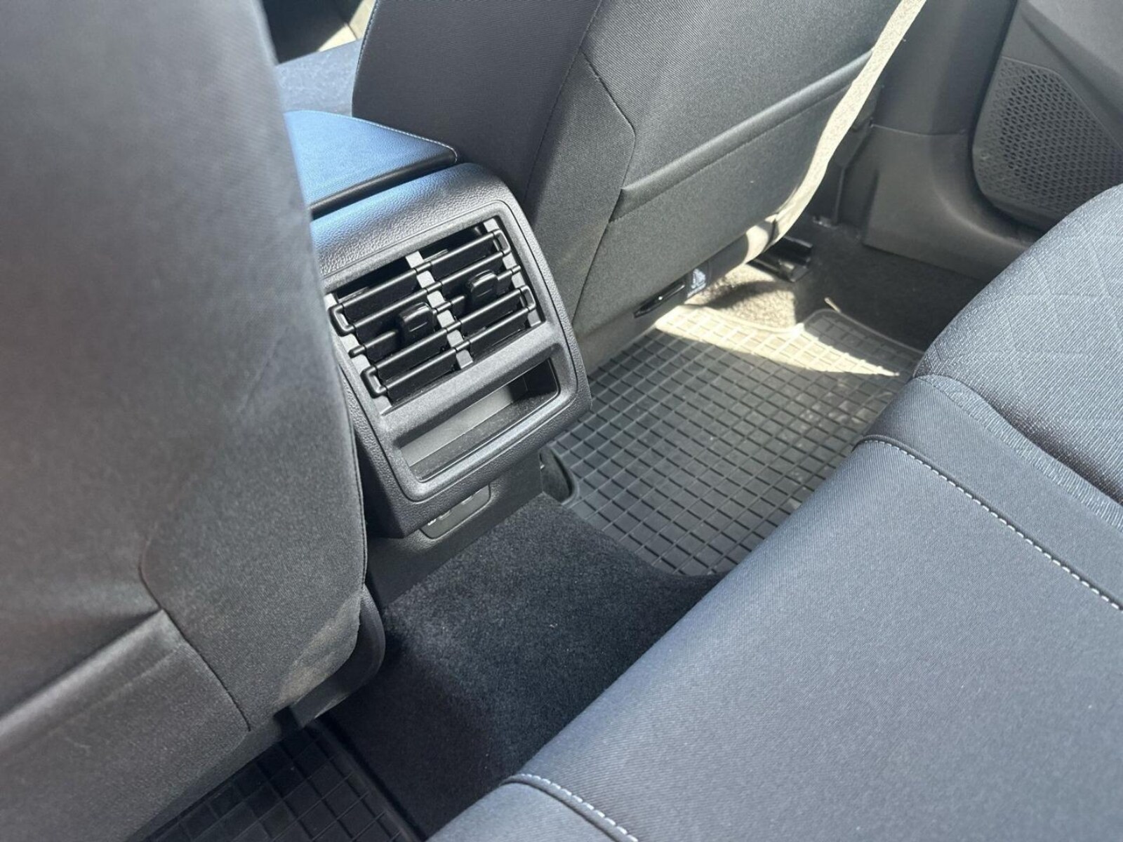 Volkswagen Golf – Bild 14