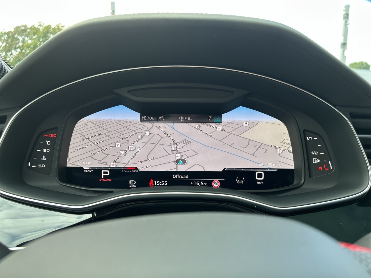 Bild über Audi SQ7 SUV TFSI quattro tiptronic - für weitere Informationen kontaktieren Sie den Audi Partner
