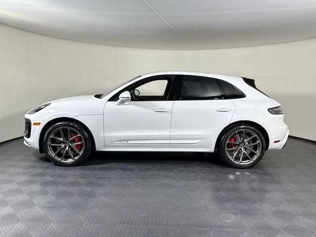 2022 Porsche Macan